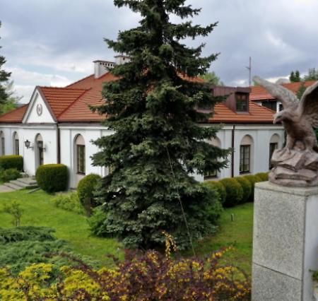 Hotel "Zajazd Napoleonski" Warsawa Bagian luar foto